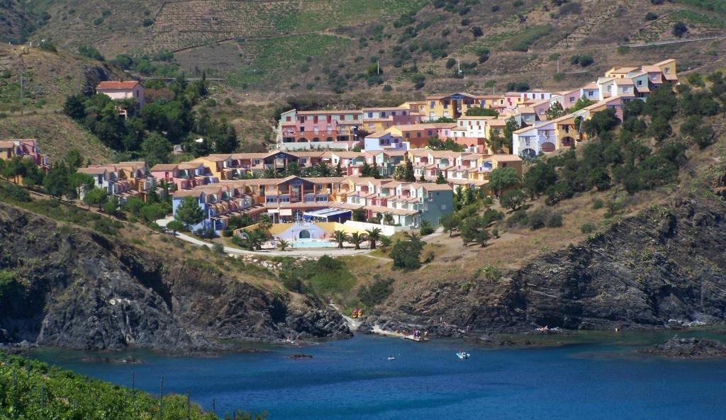Lagrange Grand Bleu Vacances - Residence Le Village Des Aloes Сербер Экстерьер фото